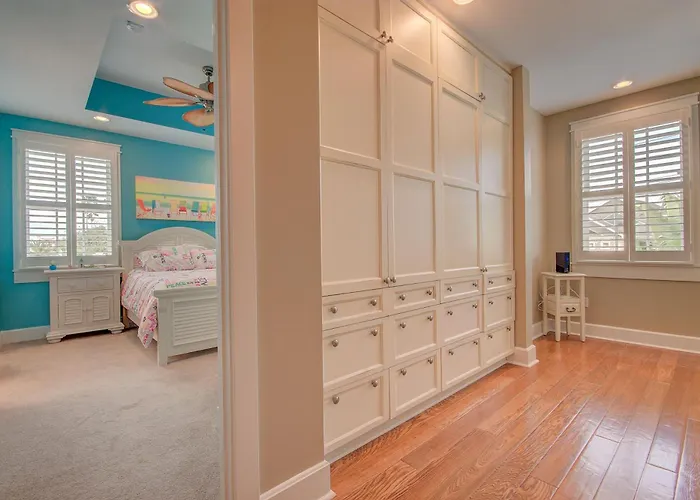 Ultimate Island Getaway - Monthly Clearwater Beach